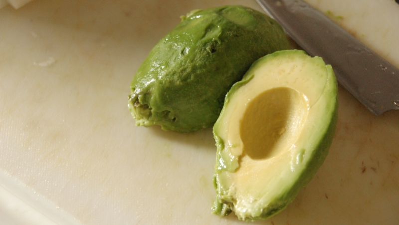 アボカドのぬか漬け